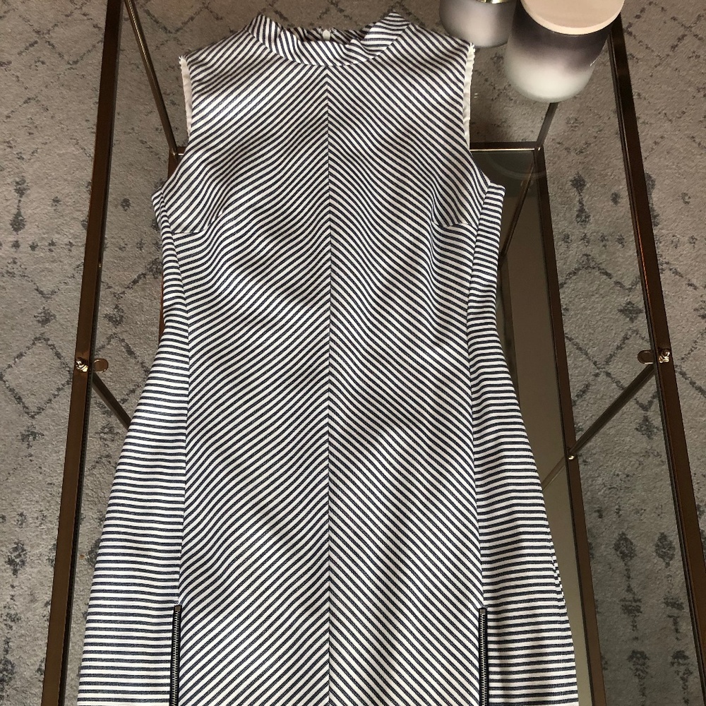 NWT Antonio Melani Brie Dress